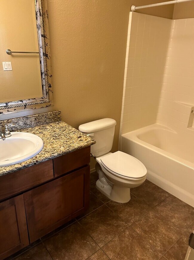 Building Photo - Wonderful Rental