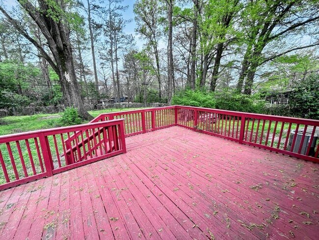 Building Photo - 717 Jackson Cir
