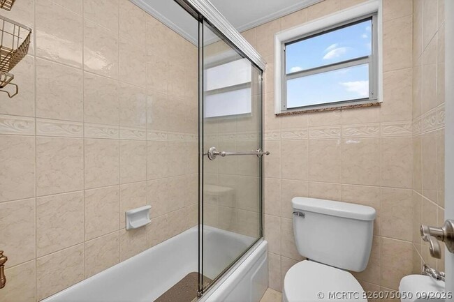 Building Photo - 1541 S Ocean Blvd