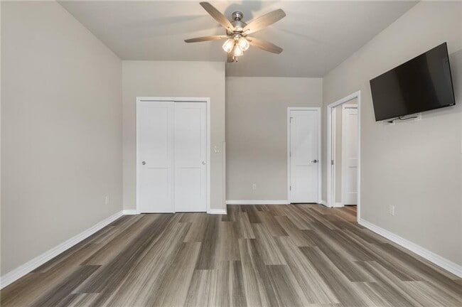 Building Photo - 51 Countryside Cir
