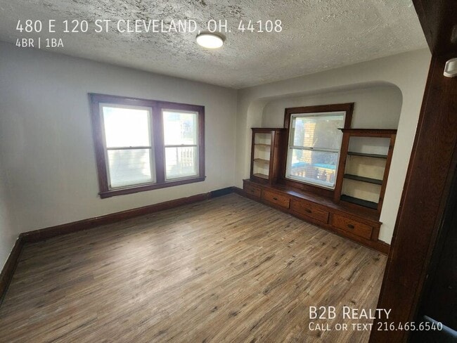 Building Photo - 480 E 120th St