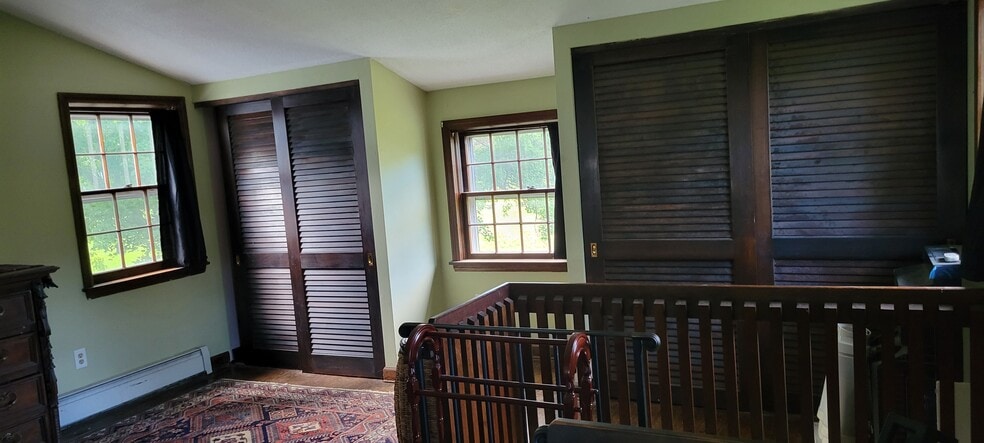 Loft bedroom $1500/mo - 9 Hobson Ave