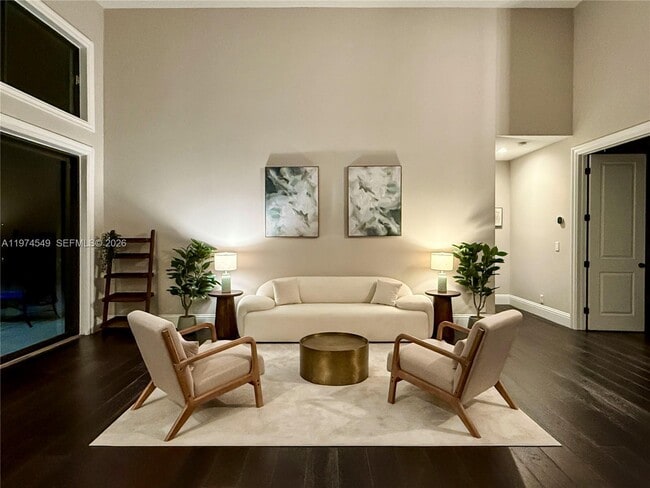 Building Photo - 400 Alexandra Cir