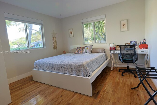 Building Photo - 10804 NW 2nd Ave