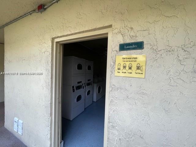 Building Photo - 11905 NE 2nd Ave