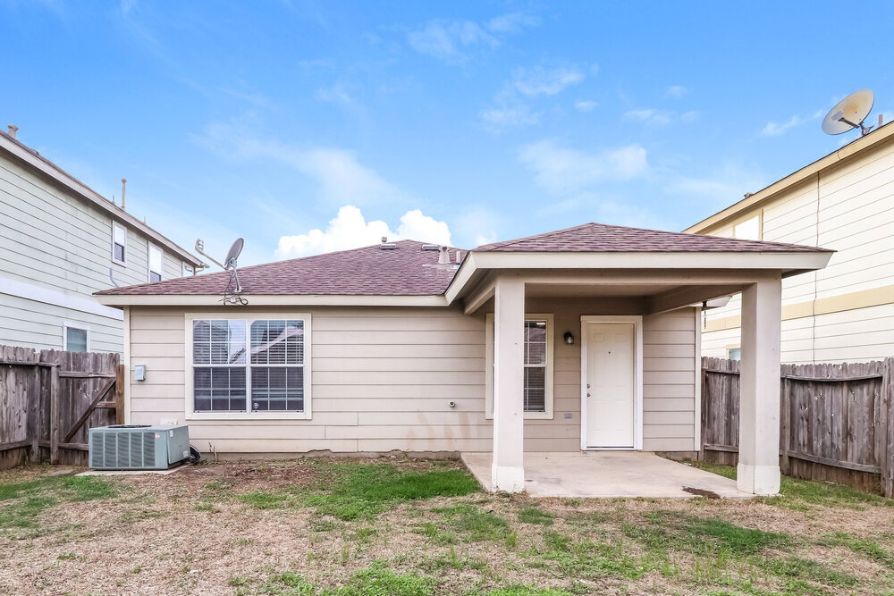 Building Photo - 21610 Forestlight Ct