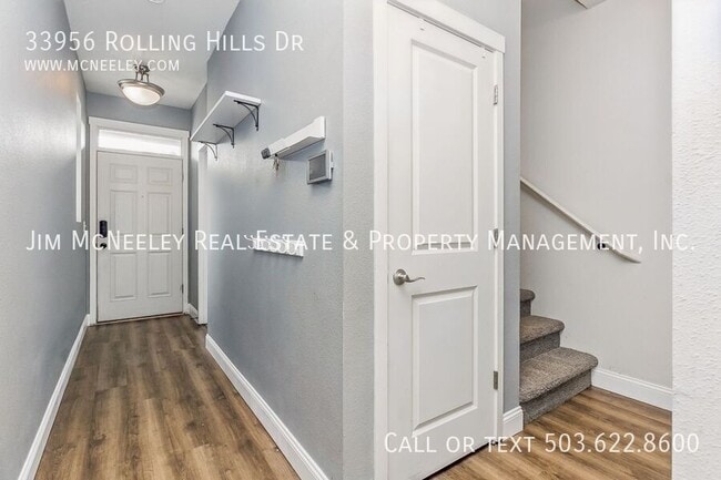 Building Photo - 33956 Rolling Hills Dr