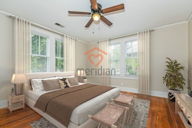 Building Photo - 3 bed / 2 bath home ~ Move-in Today!