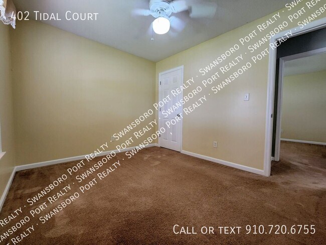 Building Photo - 402 Tidal Ct