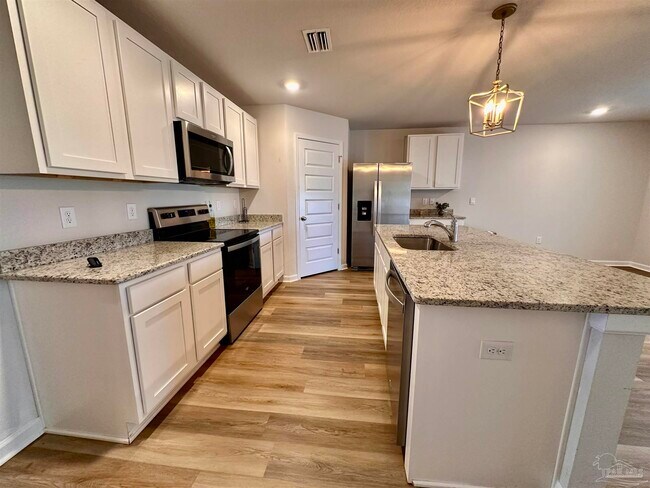 Building Photo - 10981 Blacktail Loop