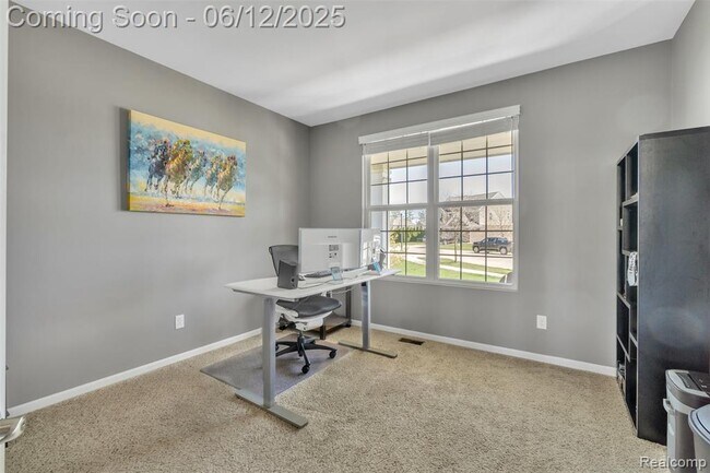 Building Photo - 15745 Diamante Dr
