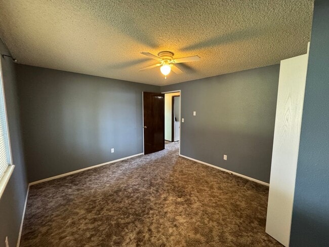 Building Photo - Delightful 4 Bed, 2 Bath Home in Spokane V...