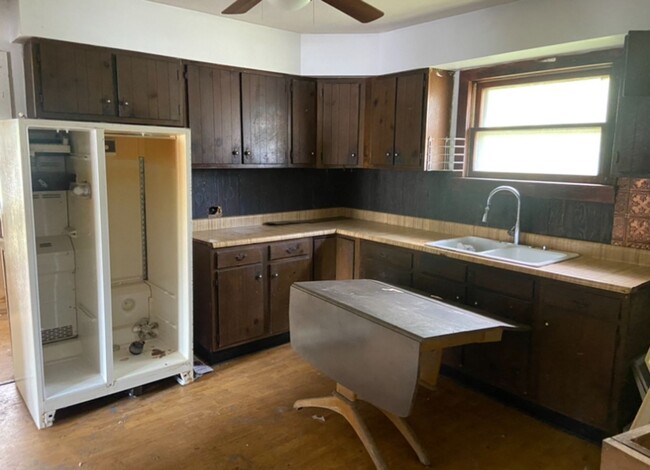 Building Photo - COMING SOON! Investment Property! - $390 M...