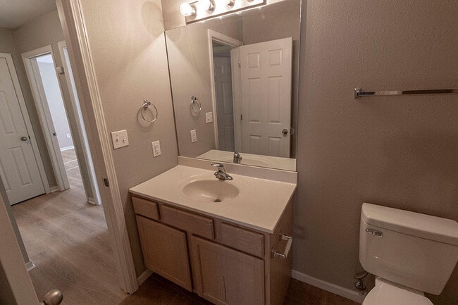 Building Photo - 4013 Snowy Owl Dr