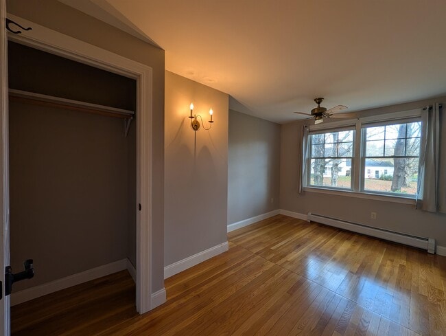 Building Photo - 119 Mill Rd