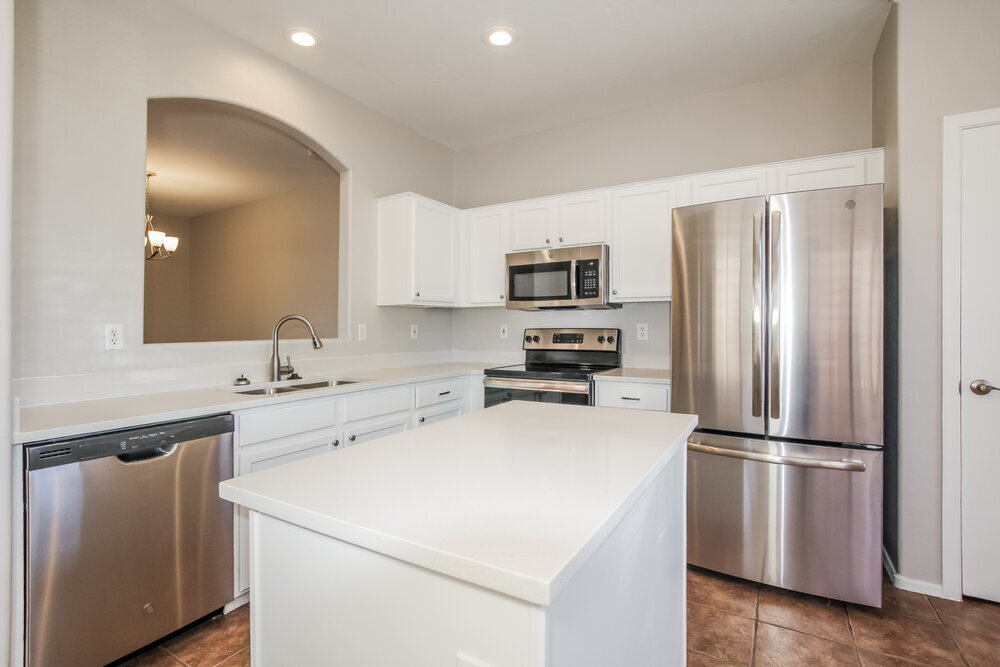 Building Photo - 8413 W Sonora St