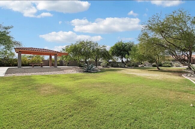 Building Photo - 14261 N 101st St