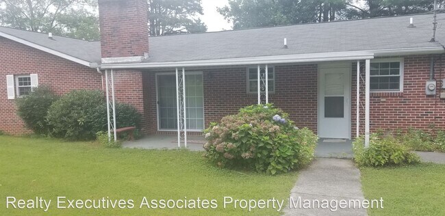 Primary Photo - 3 br, 2 bath House - 3142 Hinds Creek Road