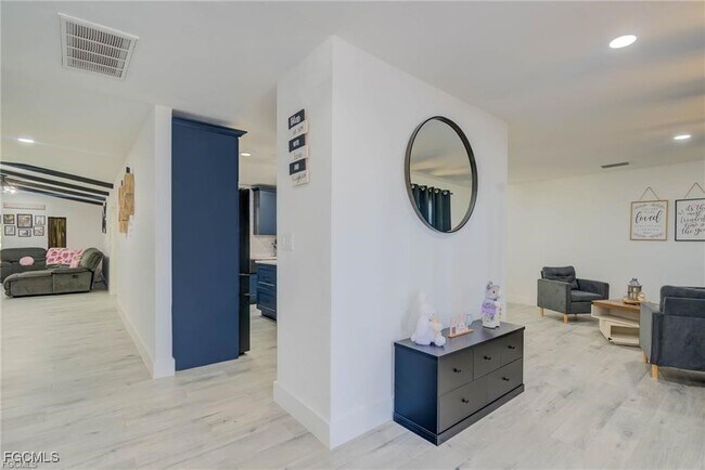 Building Photo - 1846 Seafan Cir