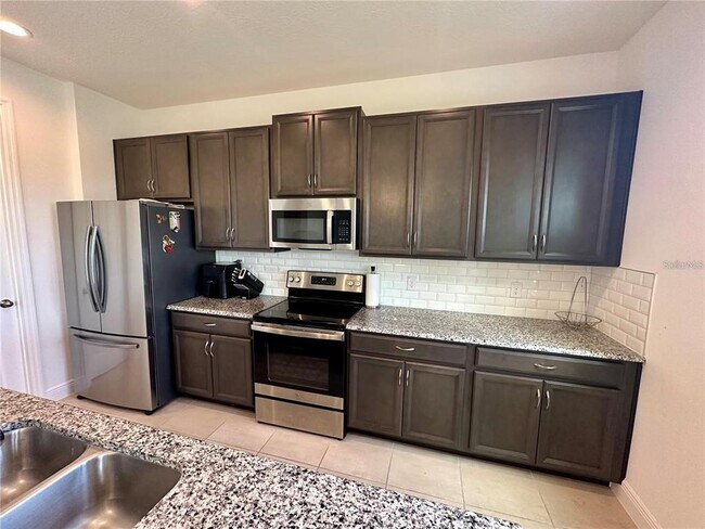 Building Photo - 5054 Tibet Ct