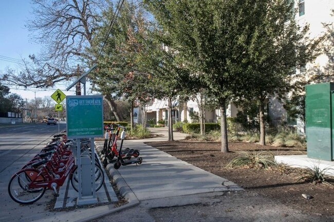 Building Photo - 1900 Barton Springs Rd