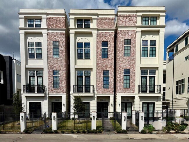 Building Photo - 5820 Winsome Ln