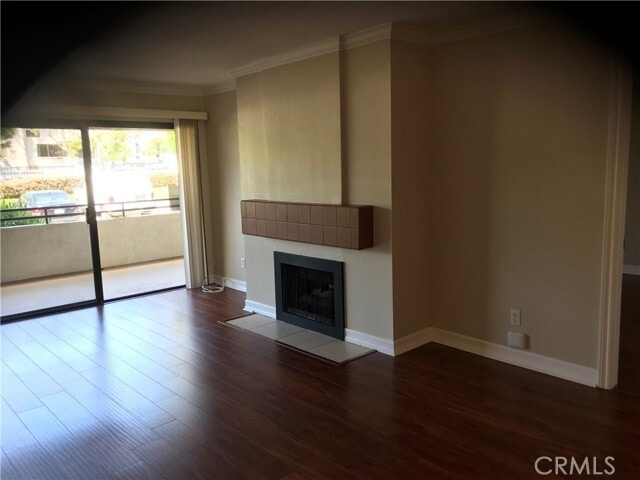 Building Photo - 220 Nice Ln