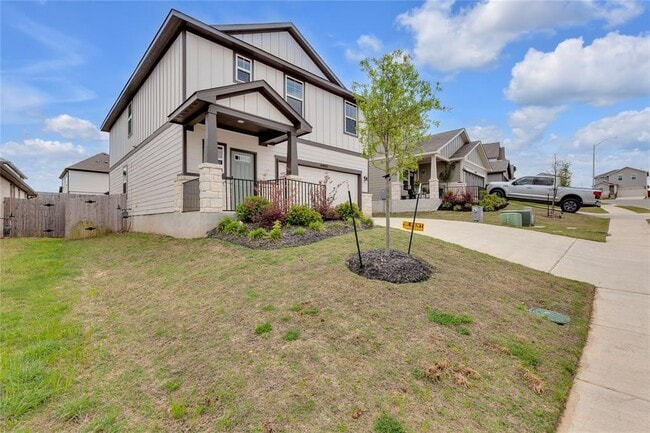 Building Photo - 6401 Night Chinook Dr