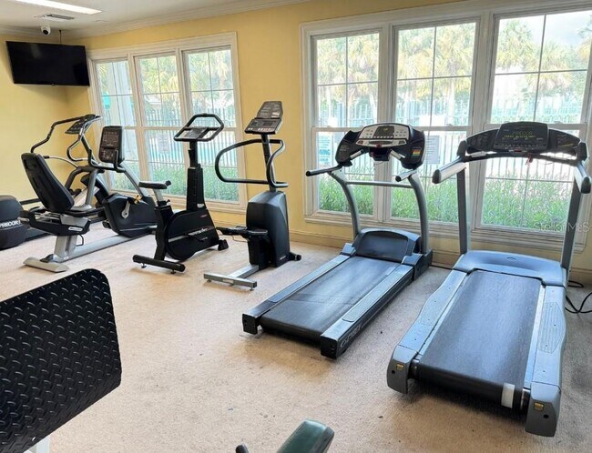 Building Photo - 18421 Bridle Club Dr