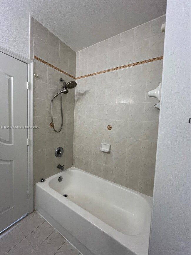Building Photo - 8320 SW 150th Ave