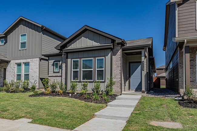 Primary Photo - 3113 Pecan Farm Ln