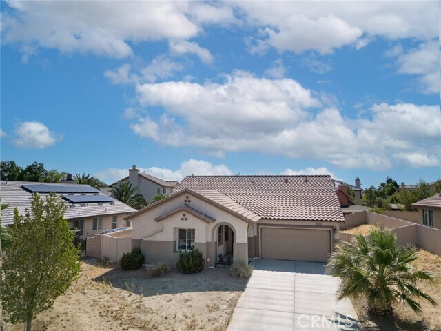 Building Photo - 43826 Countryside Dr