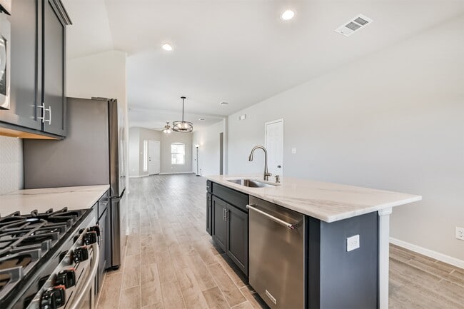 Building Photo - 13114 Dalvay Beach Dr