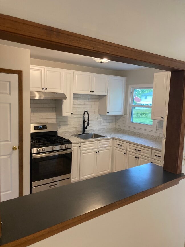 Building Photo - 4127 Burton Ave