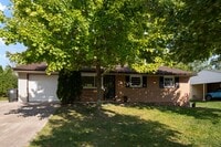 Building Photo - 2474 Thornton Dr