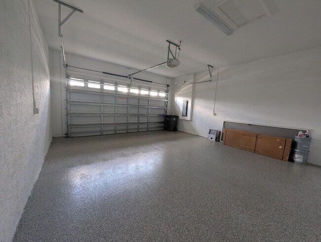 Building Photo - 4613 Citron Wy