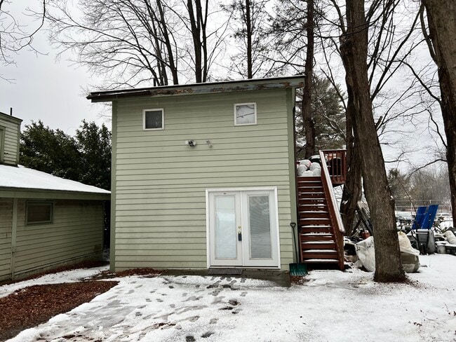 Building Photo - 227 Danbury Rd