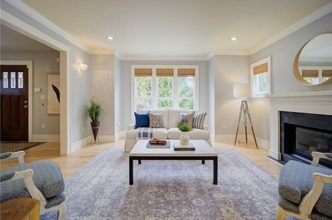 Building Photo - Magnolia Home