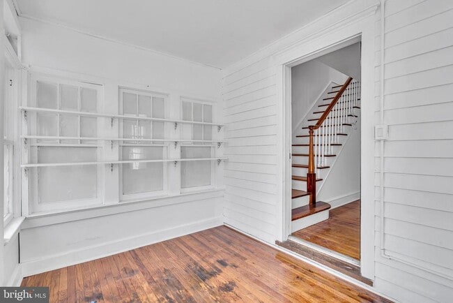 Building Photo - 341 Allen Ave