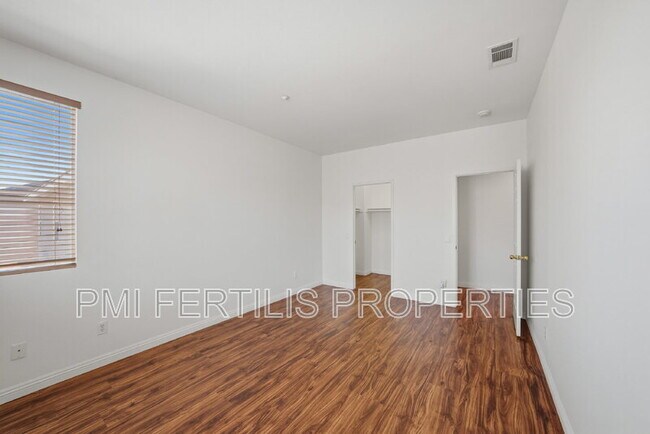 Building Photo - 7167 Elsa Ct
