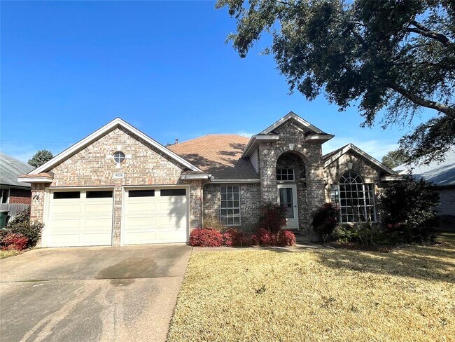 Primary Photo - 9026 Brimstone Ln