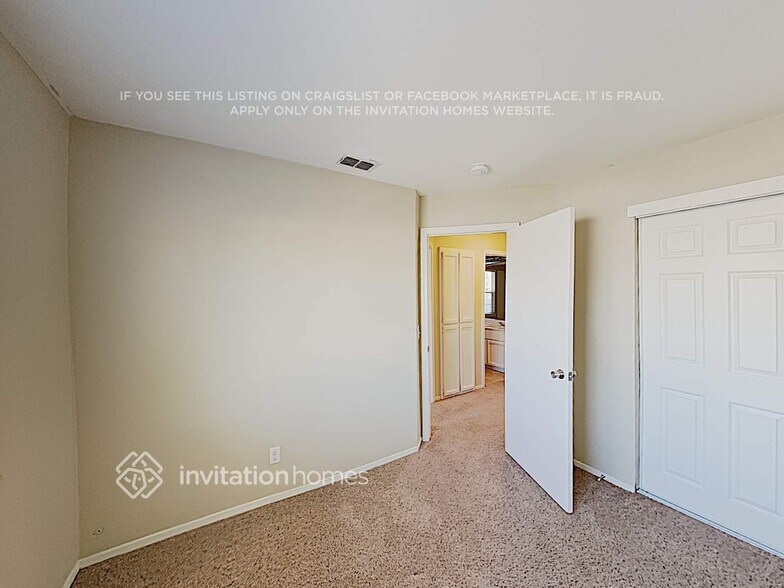 Building Photo - 8622 Aspen Ridge Ct