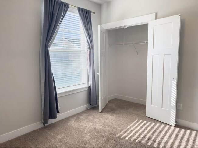 Building Photo - 3956 W 1850 N