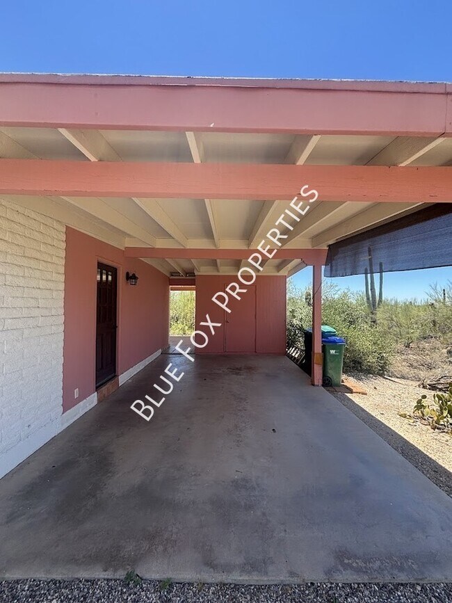 Building Photo - 6521 N Calle Padre Felipe