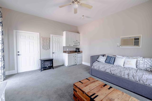 Building Photo - 15263 Presilla Dr