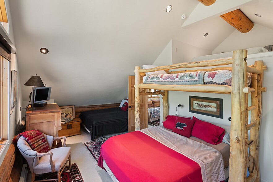 Building Photo - 4275 Sopris Mountain Ranch Rd