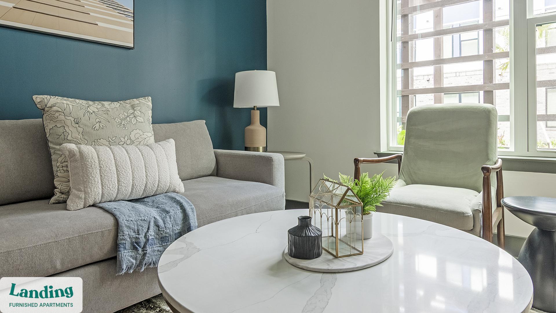 Building Photo - 944 Broadcast Pl