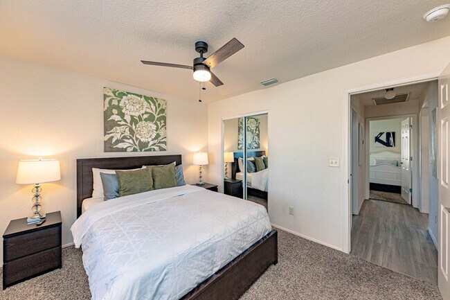 Building Photo - 3280 Rocking Horse Dr