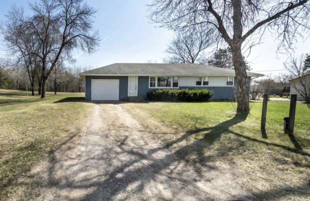 Primary Photo - 16943 Hwy 65 NE
