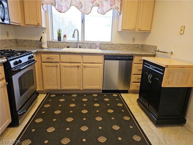 Building Photo - 2525 Palmridge Dr